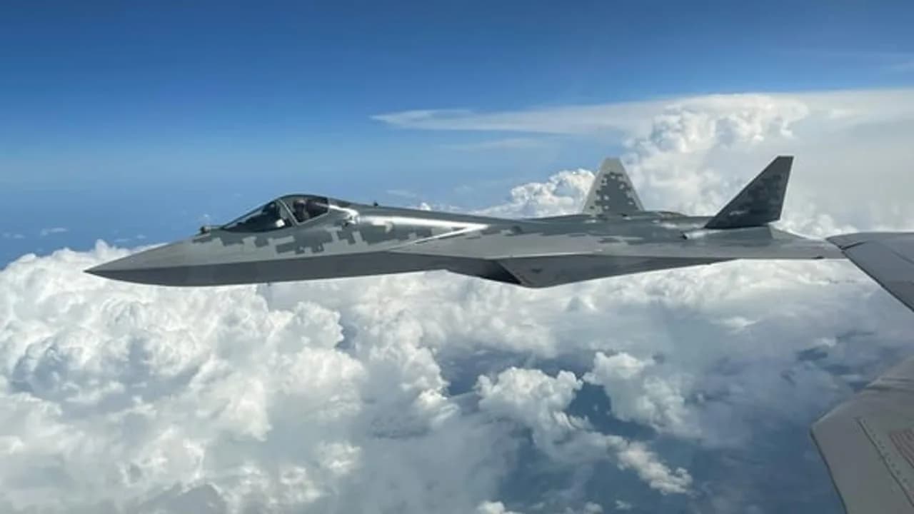 Indiens Dilemma beim Fünft-Generation-Kampfflugzeug: Su-57 oder AMCA?