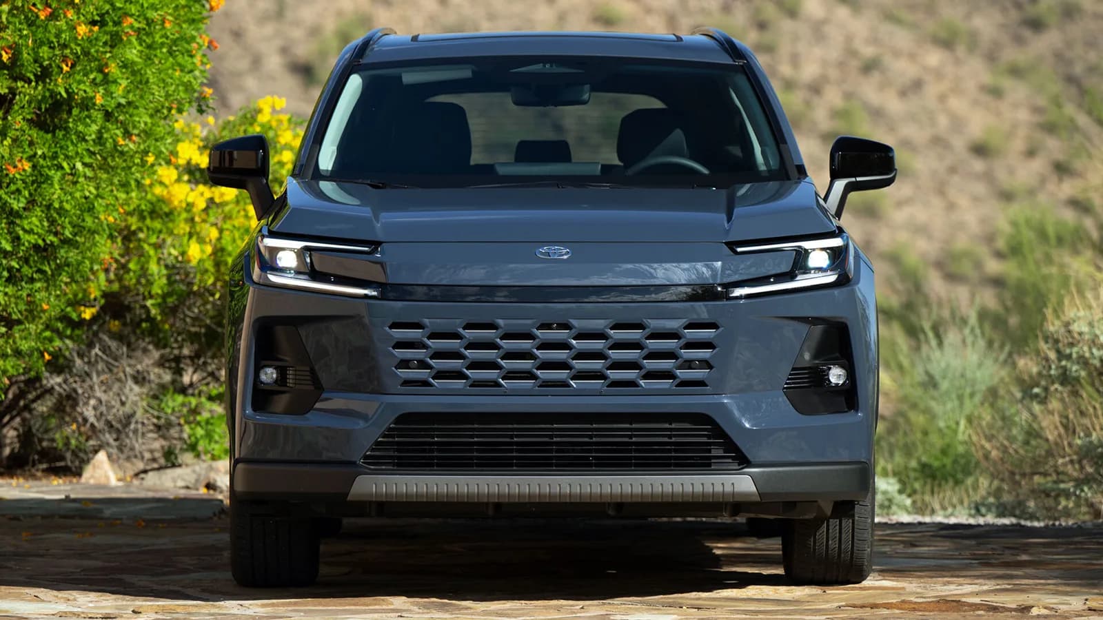 Toyota könnte auf Basis des RAV4 ein Pickup-Modell lancieren