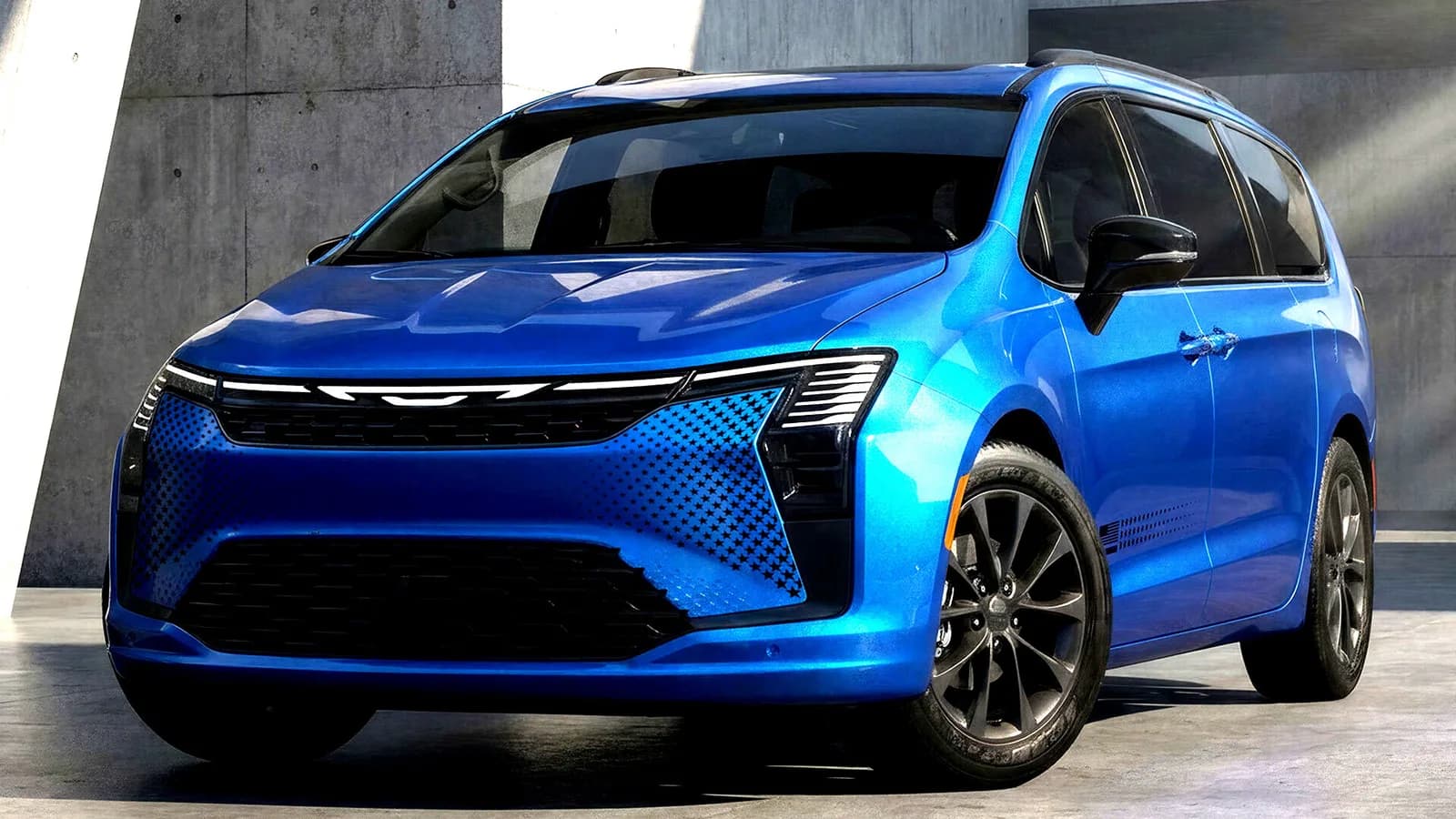 Chrysler feiert 250. US-Jubiläum mit kanadischem Minivan