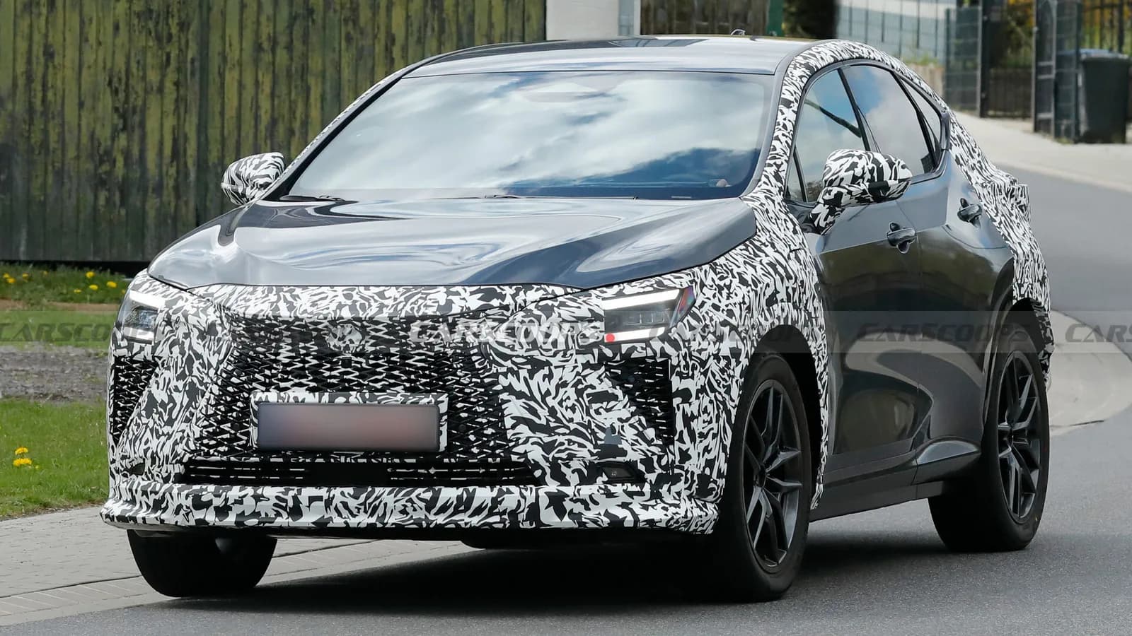 Lexus plant eine Facelift-Version für sein zweitverkauftestes Modell