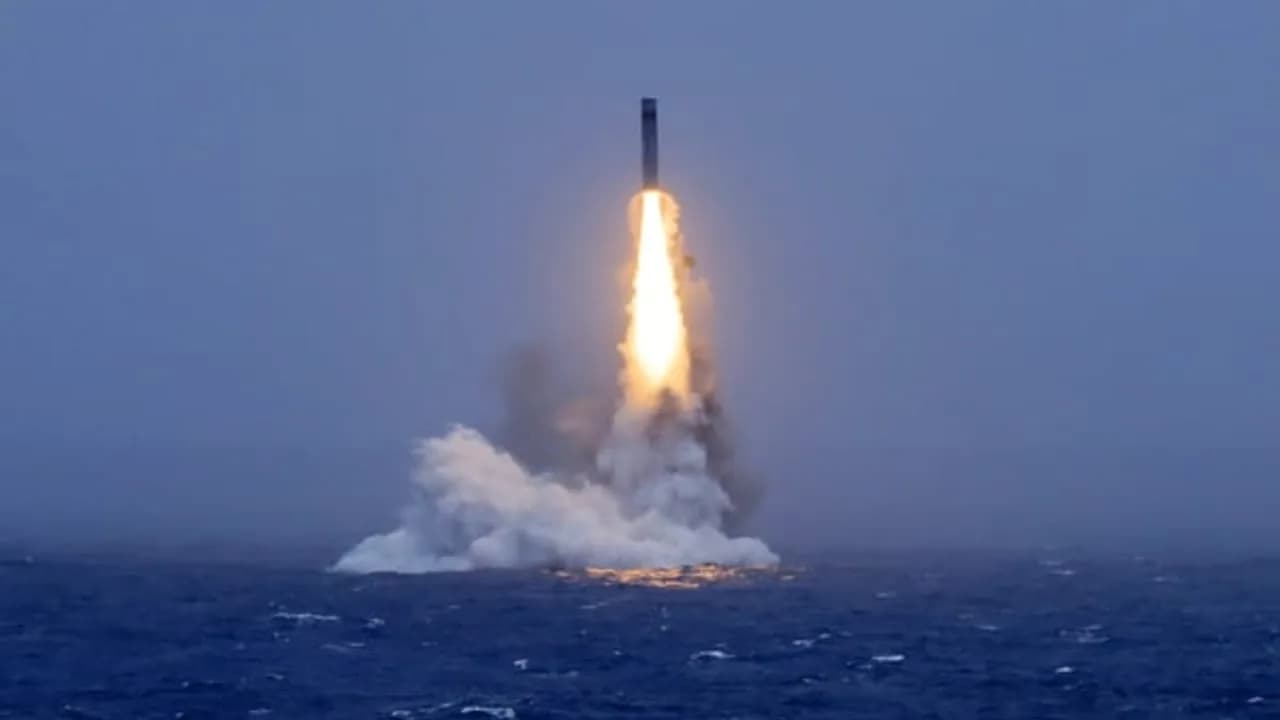 China führt erstmals im Pazifik eine ballistische Raketenabfeuerung von einem U-Boot durch