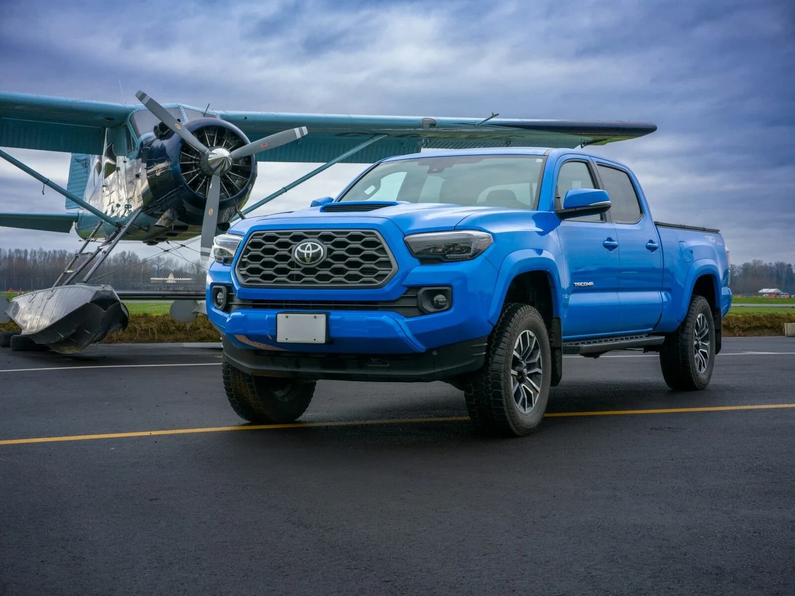 Ram Trucks verwechselt US-Flagge und fördert Toyota Tacoma durch Website-Fehler