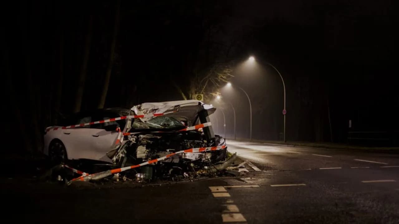 Tesla geht in der Prozessphase des tödlichen FSD-Unfalls auf eine Einigung zu.