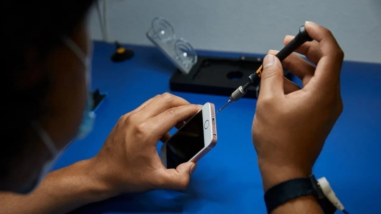 Gericht verurteilt Apple wegen Behinderung unabhängiger Reparaturen