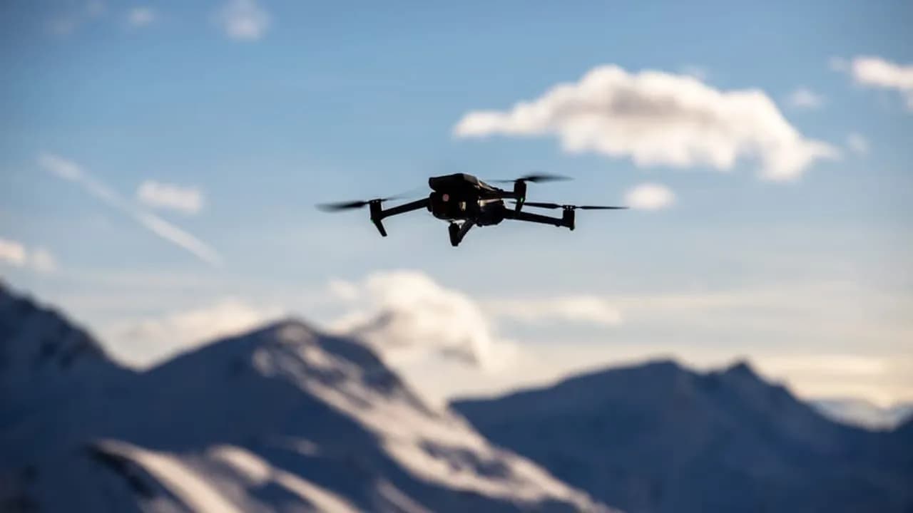 China eröffnet Forschungszentrum für Hochleistungsdrohnen im Himalaya