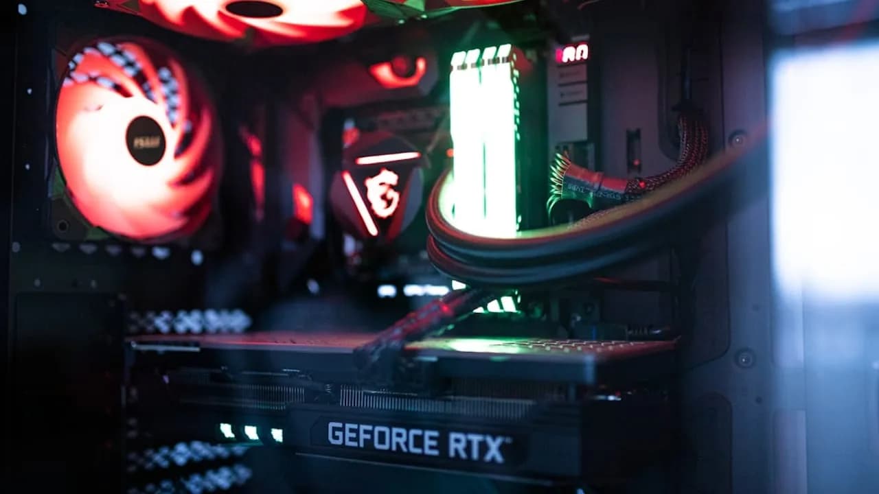 ASRock stellt preisgünstiges neues Radeon RX 9050 Challenger-Grafikkarte vor