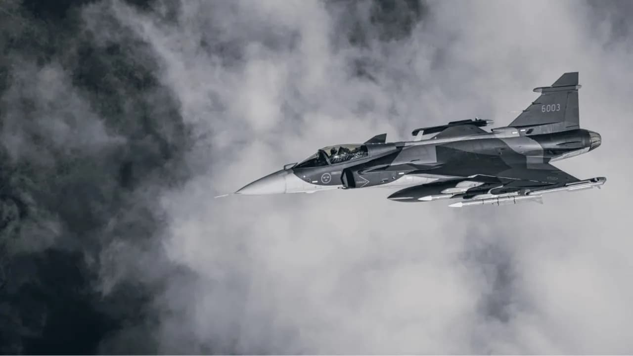 Saab unterzeichnete einen Liefervertrag für 16 Gripen E-Kampfflugzeuge für die Ukraine.