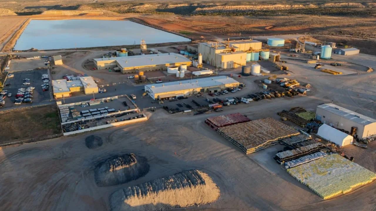 US-amerikanischer Konzern startet 104-Millionen-Dollar-Investition in White Mesa zur Förderung seltener Erden