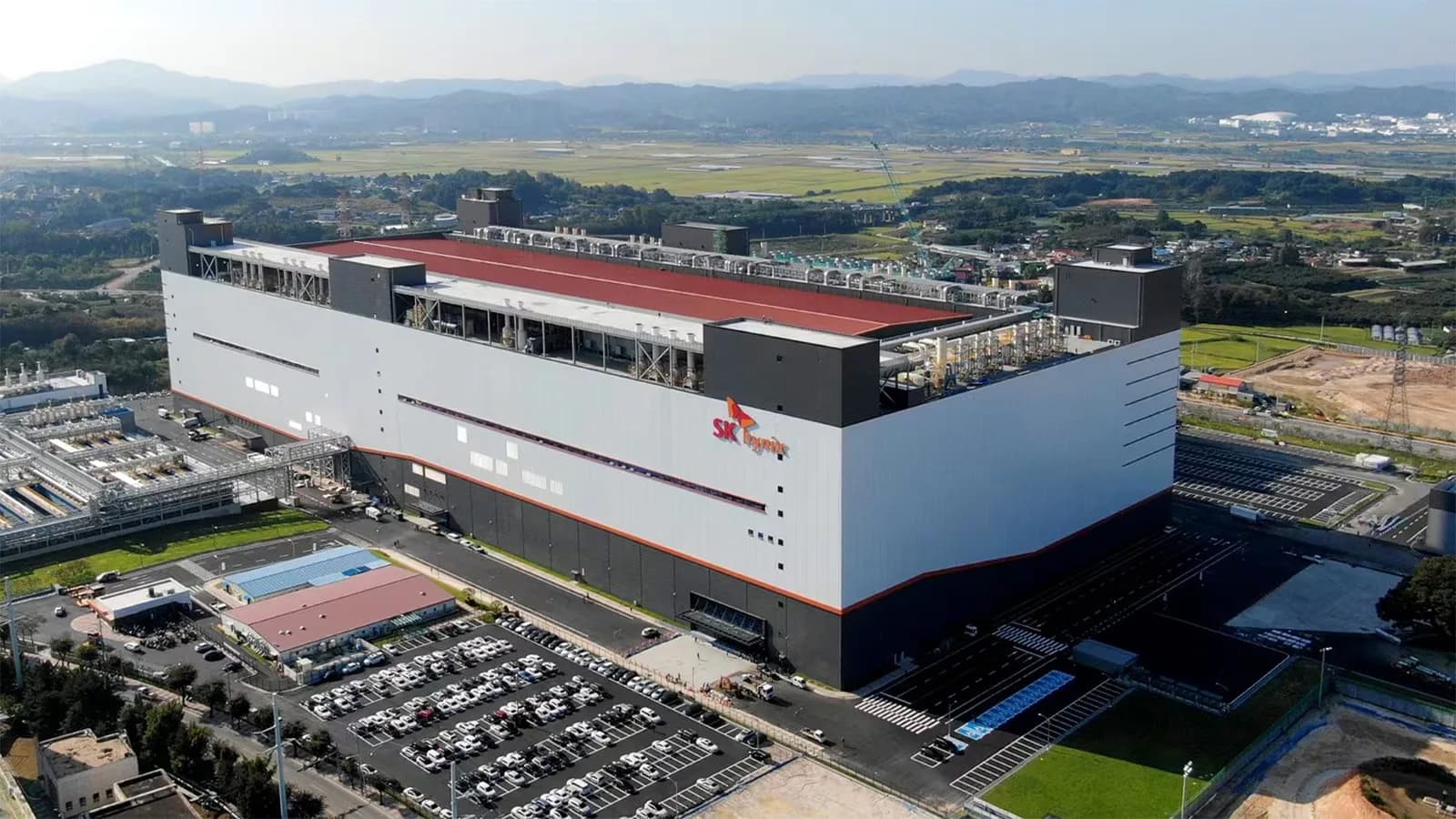Toxisches Gas in SK hynix-Werk in Cheongju: Sieben Verletzte, 3.600 Mitarbeiter evakuiert