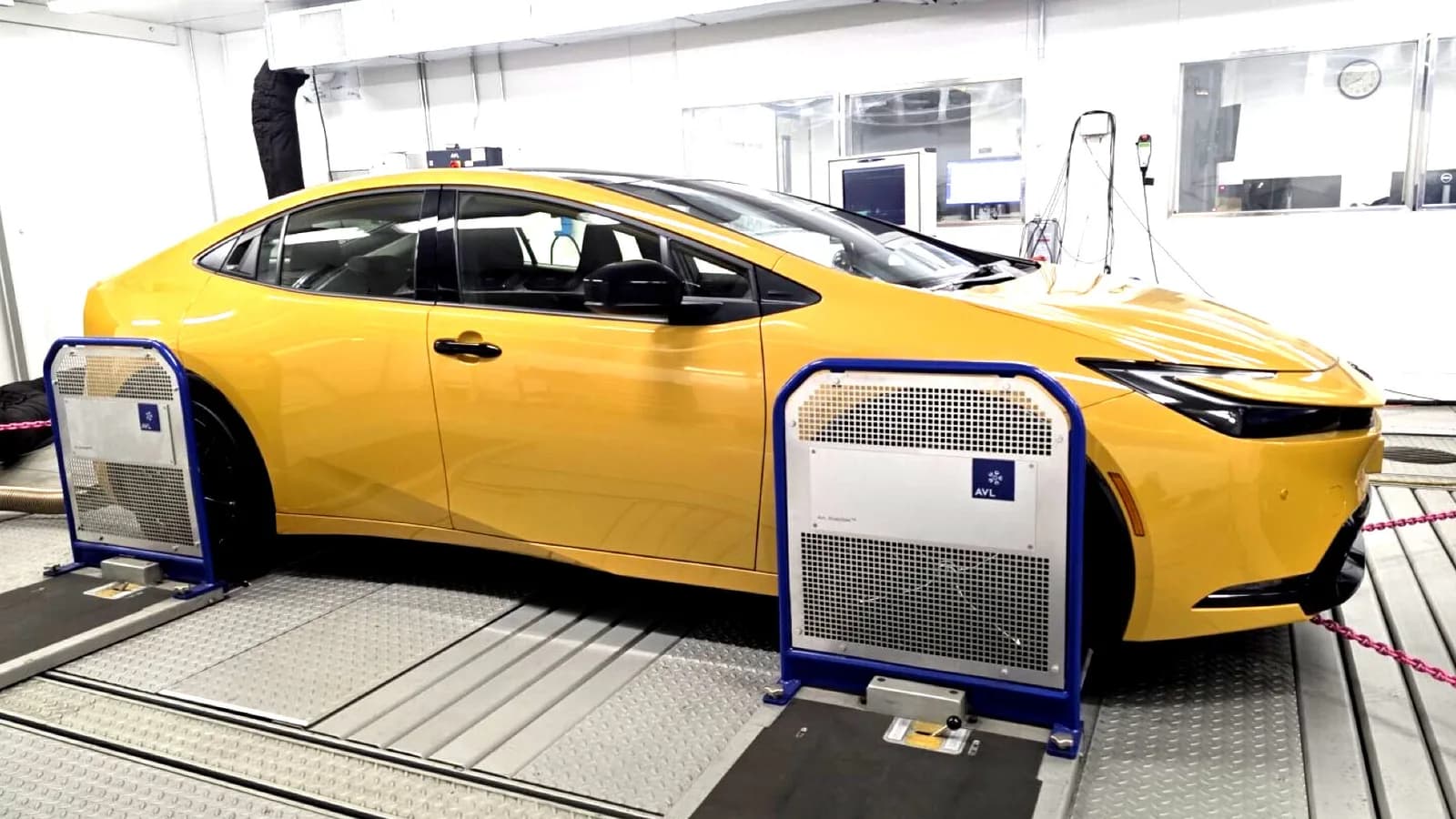 Elektroautos leiden im Winter, Hybride im Sommer