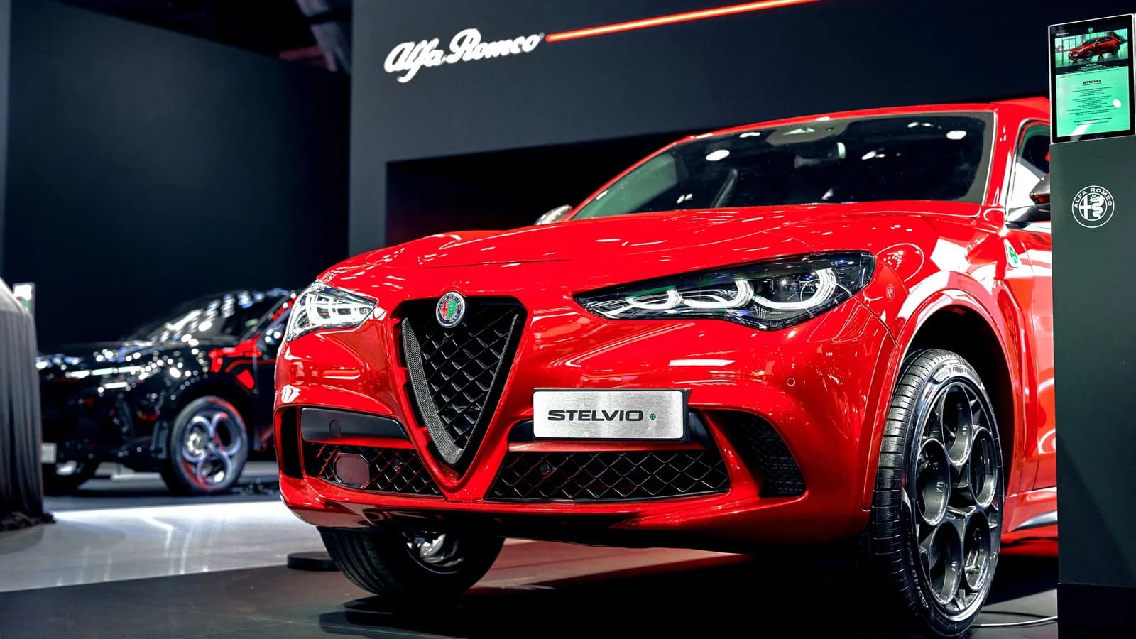 Stellantis hat jahrelang seine italienischen Werke leerlaufen lassen und sucht nun einen chinesischen Automobilhersteller, um sie wieder zu füllen | Carscoops