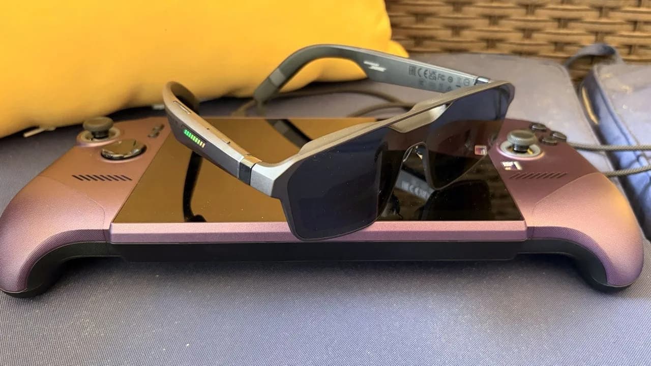 Asus ROG Xreal R1 AR-Brille: 240-Hz-Rate und RGB-Design für Gamer