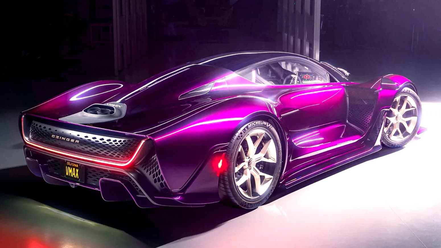 Amerikas dreimillionen Dollar Hypercar lässt die Farbe sprechen