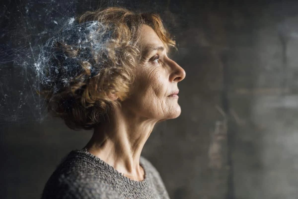 Östrogenmangel als möglicher Auslöser für die Alzheimer-Krankheit bei Frauen