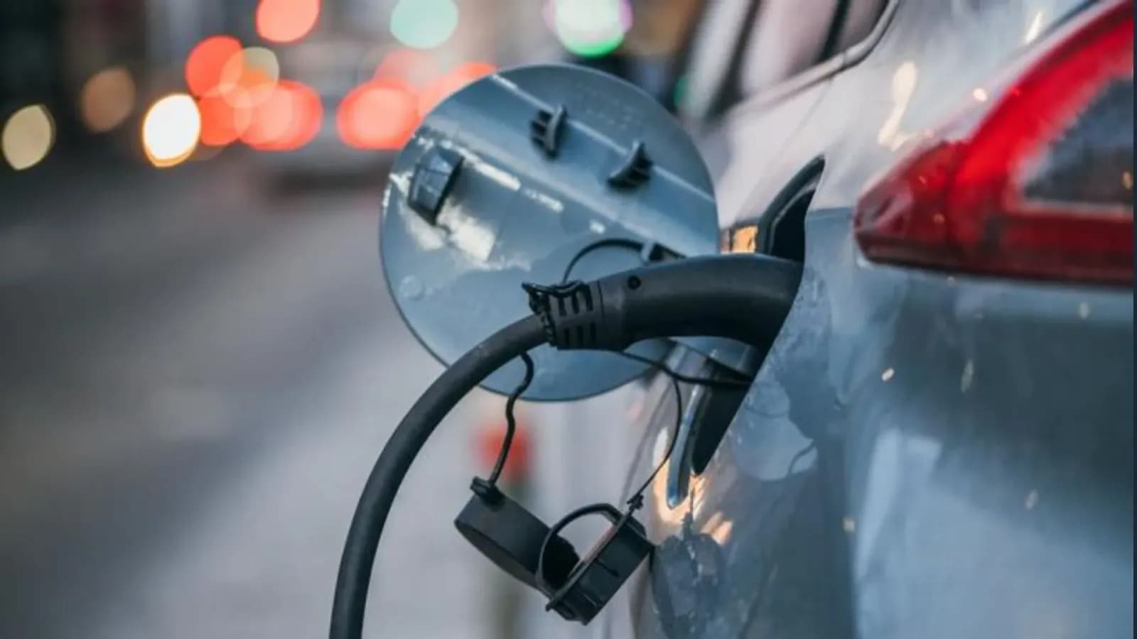 Neue Technologie senkt Risiken beim Schnellladen und verlängert die Lebensdauer von E-Auto-Akkus um 23 %