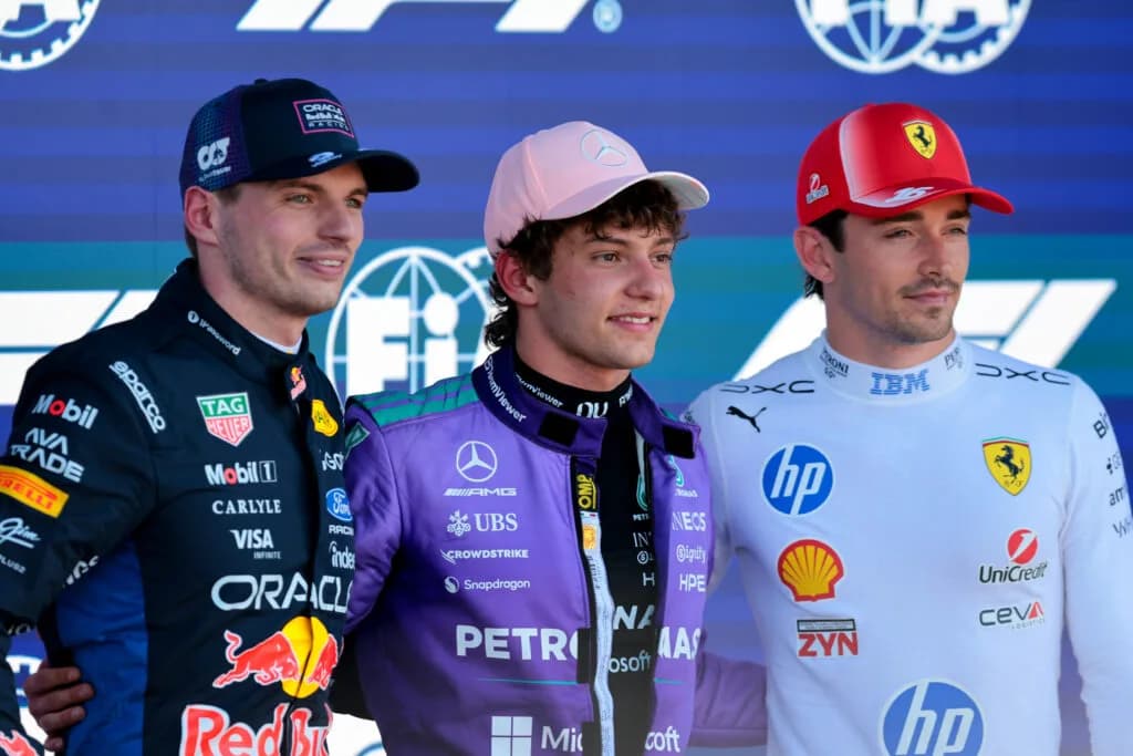 Max Verstappen zwingt Mercedes zur Entscheidung zwischen George Russell und Kimi Antonelli