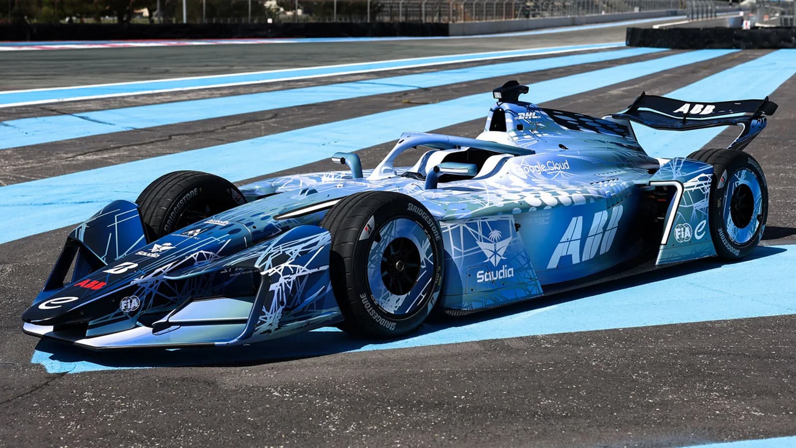 Gen4 Formula E Rennwagen erhält massiven Leistungsschub von 336 PS | Carscoops