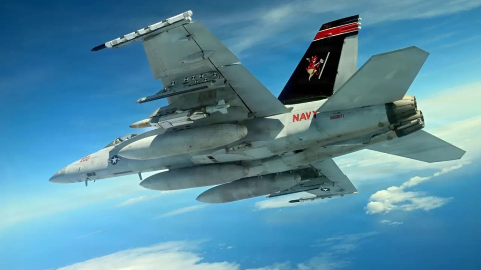 Neue Rakete der US Navy erhöht Reichweite auf 230 Meilen im Test