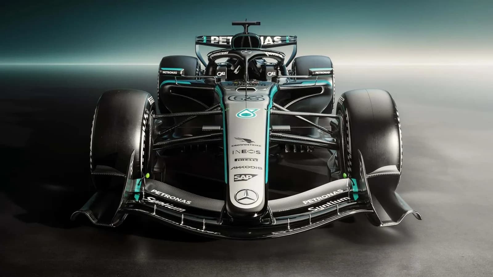 F1-Chef: Politiker haben für Automobilhersteller „nahezu unlösbare“ Probleme geschaffen