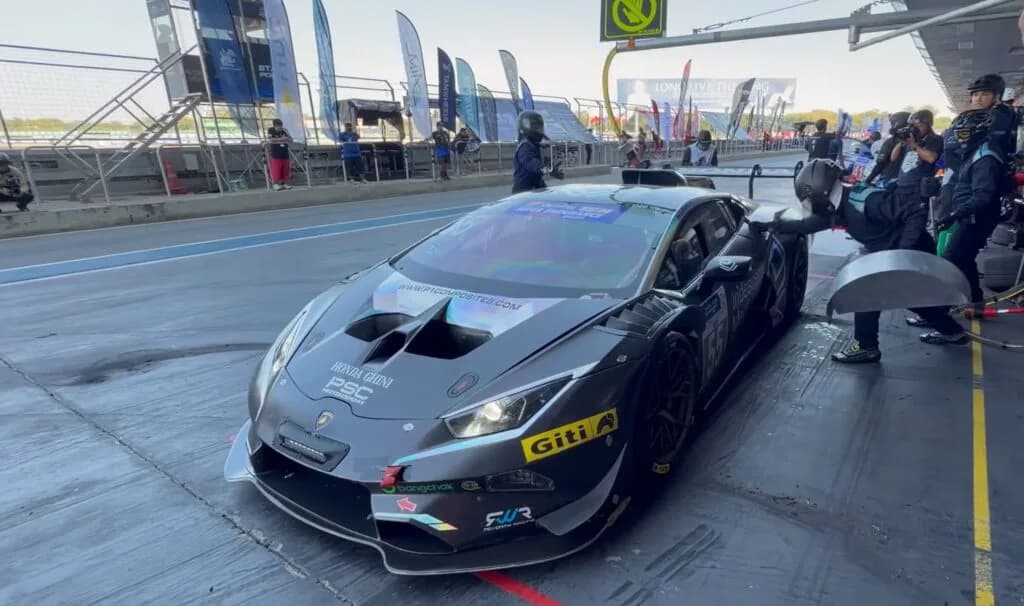 Honda-Motor im Lamborghini Huracán: Unfassbar, wie er sieben Runden Vorsprung holte