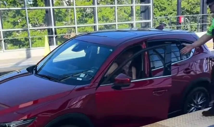 Frau fuhr auf Seattles Hochbahn: Sie folgte laut GPS-Anweisung