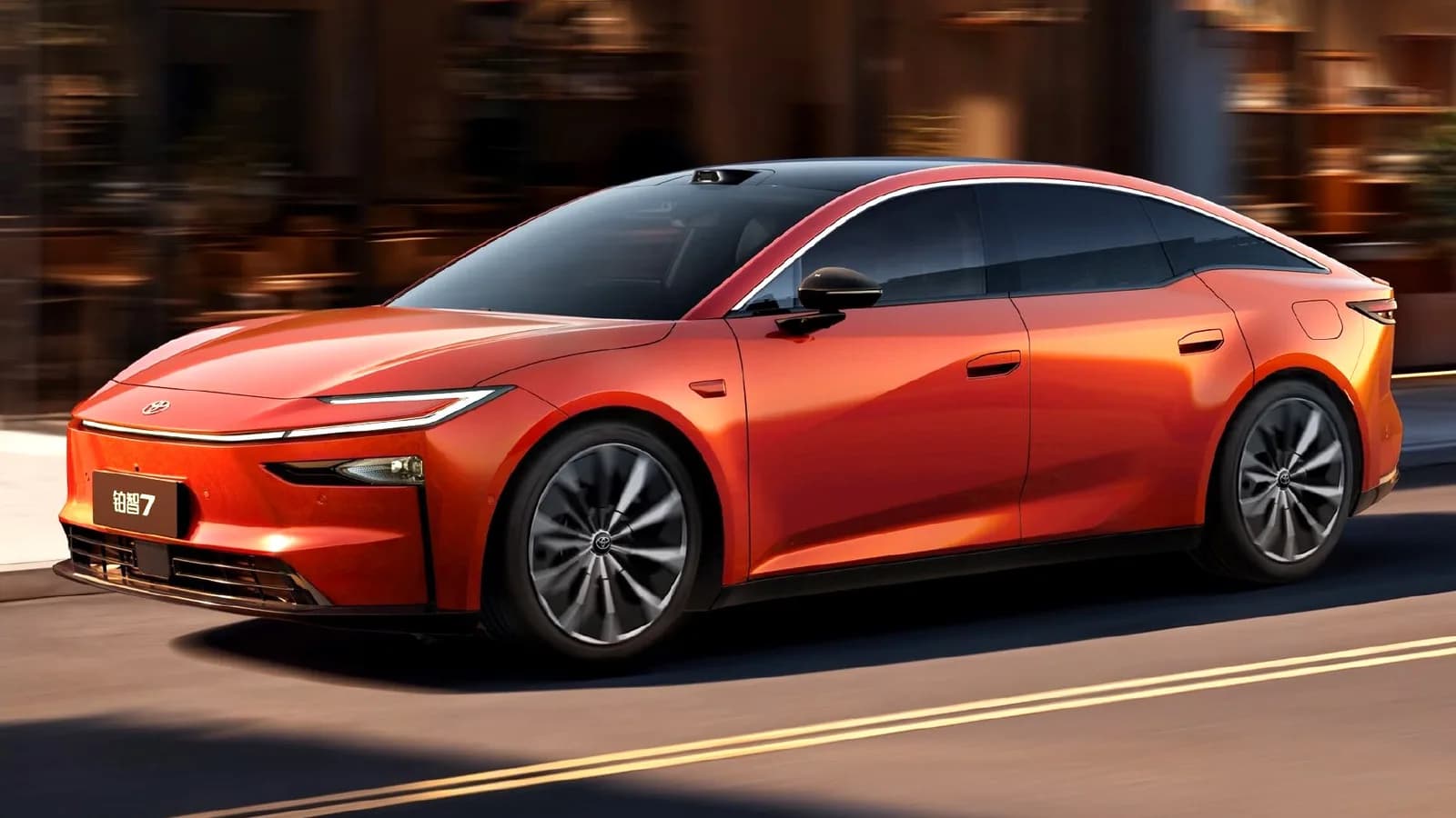 Toyotas bZ7 ist größer als ein Model S und günstiger als ein Model 3. China bestellt 3.100 Stück in einer Stunde | Carscoops