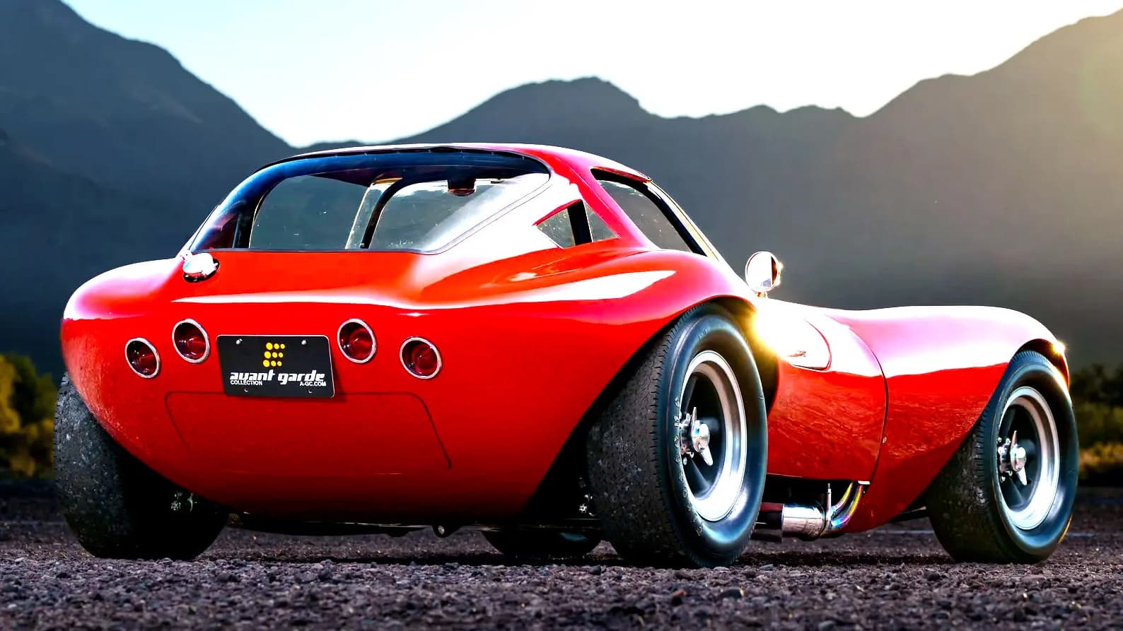 Einer der 19 Corvette-betriebenen Ferrari-Killer, die je gebaut wurden, für 520.000 Dollar verkauft | Carscoops