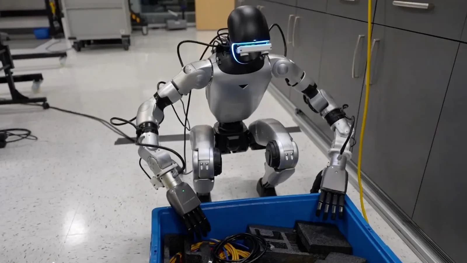 Neue Technologie ermöglicht humanoiden Robotern präzises Greifen zerbrechlicher Objekte