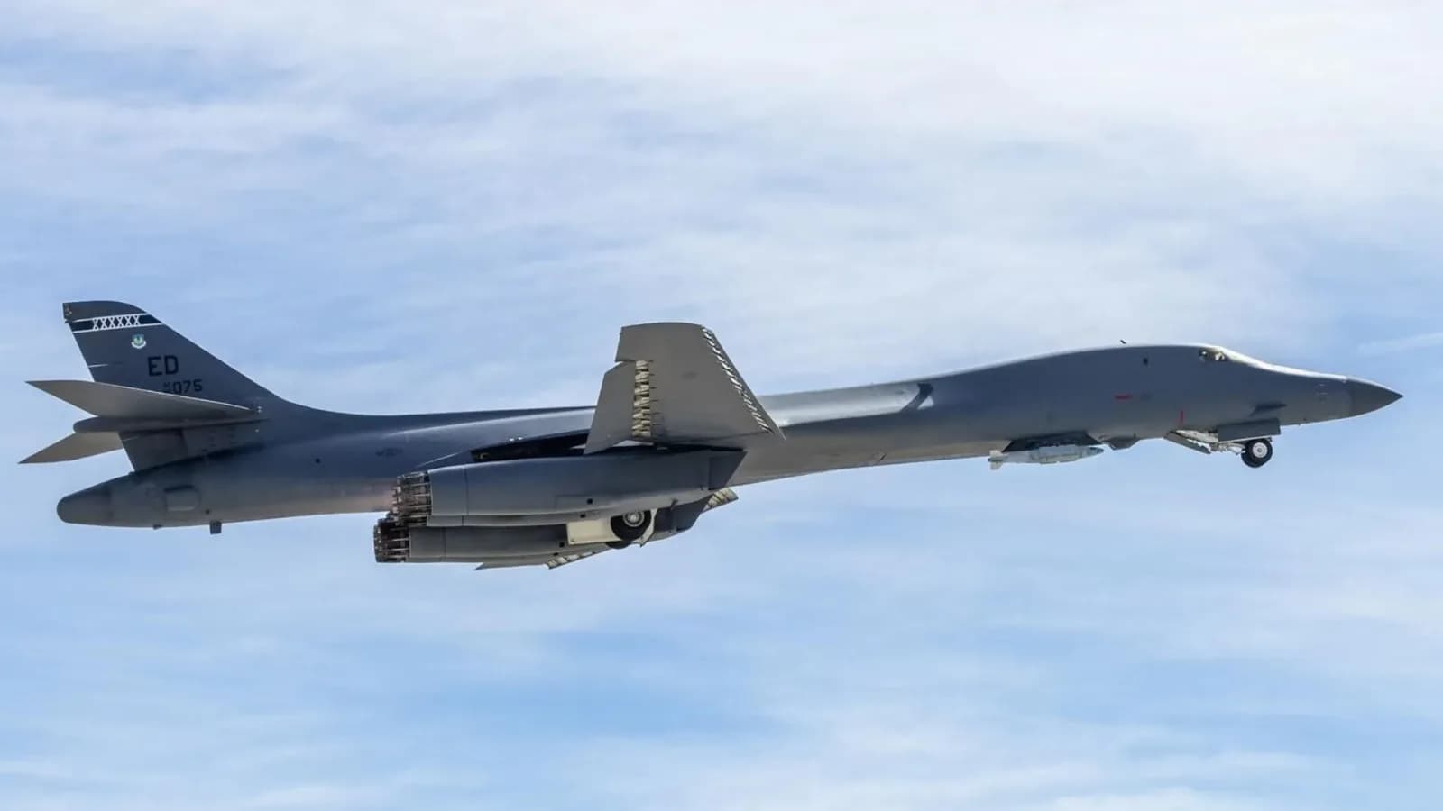 US-B-1B-Lancer-Bomber könnte mit Hyperschallraketen ausgerüstet werden