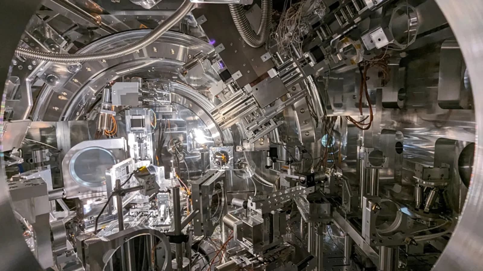 Schnellere Simulationen für die leistungsstärkste Röntgen-Laseranlage der Welt freigeschaltet