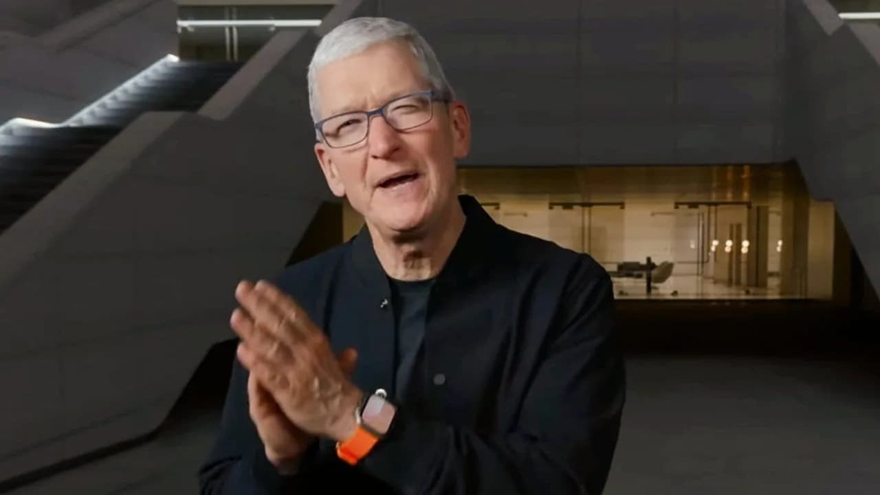 Apple-Chef Tim Cook verlsst sein Amt: ra von John Ternus beginnt