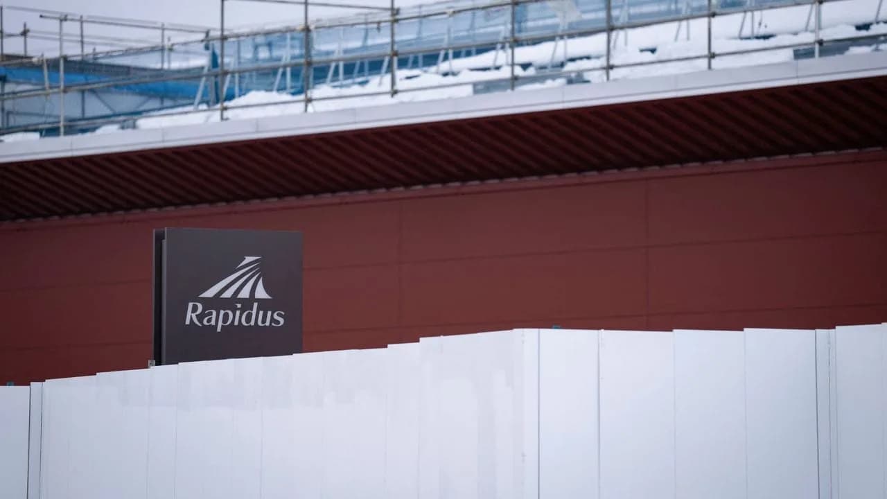 Japan kehrt mit Rapidus zum Halbleitersektor zurück: Ziel 2-Nanometer-Technologie und erhebliche Risiken