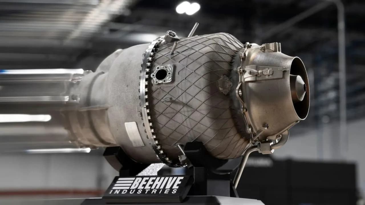 In den USA sollen drei 3D-Drucker jährlich 8.000 Jetmotoren produzieren.