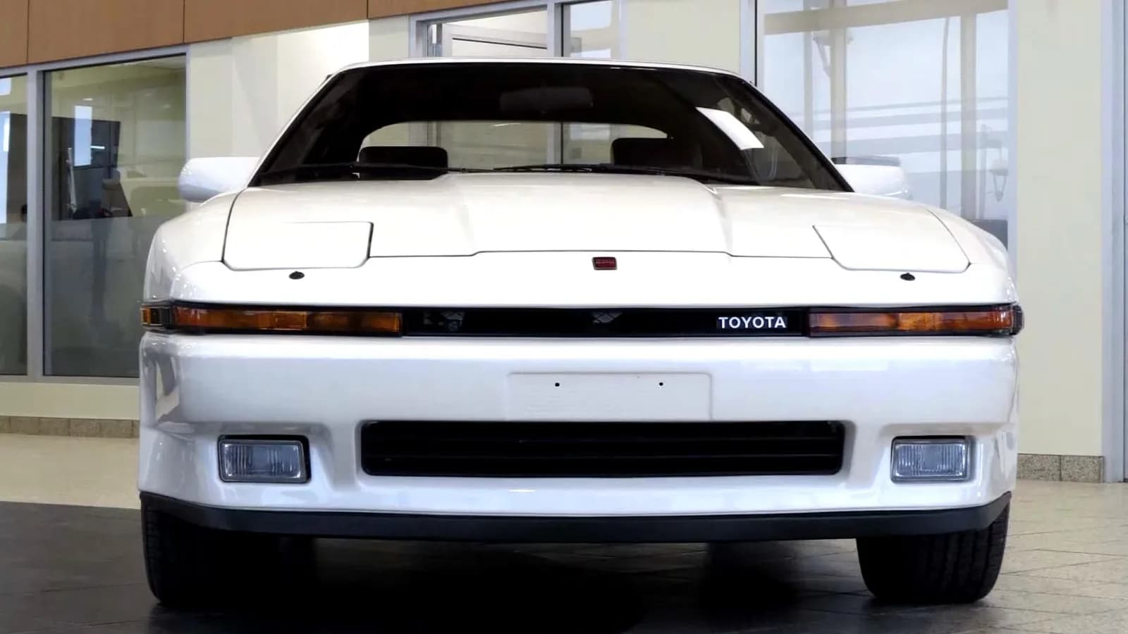 Toyotas Supra Turbo von 1987: Ein Auto, das zum Fahren gebaut wurde – und dieses trägt noch seine Originalreifen | Carscoops