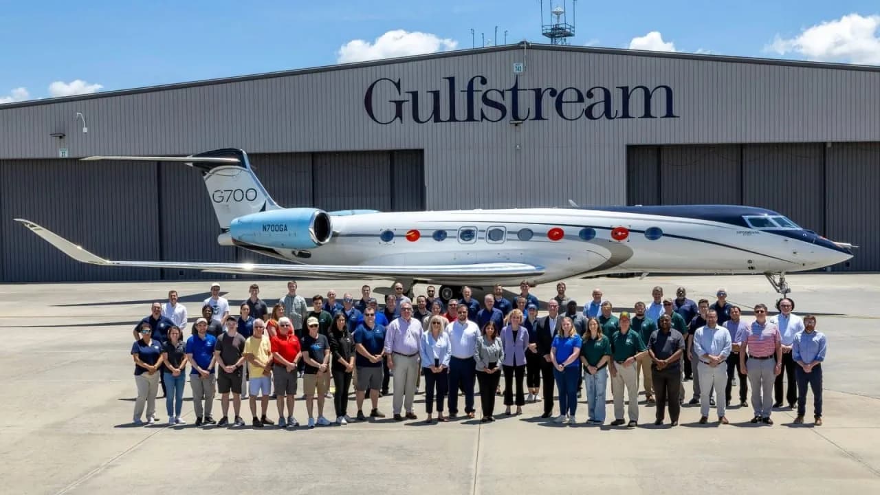 Gulfstream G800 hat mit nachhaltigem Flugkraftstoff Hochleistungs-Emissionsprüfungen erfolgreich abgeschlossen.