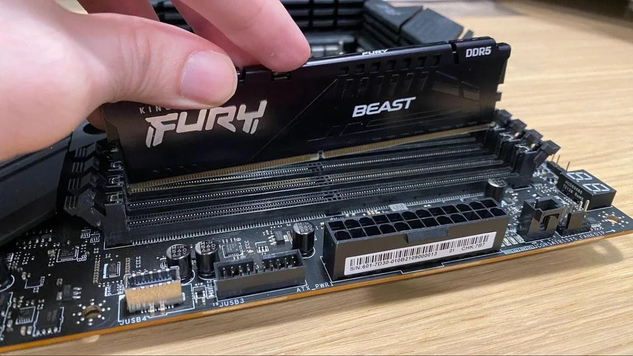 Microsoft zieht Empfehlung für 32 GB RAM schweigend zurück