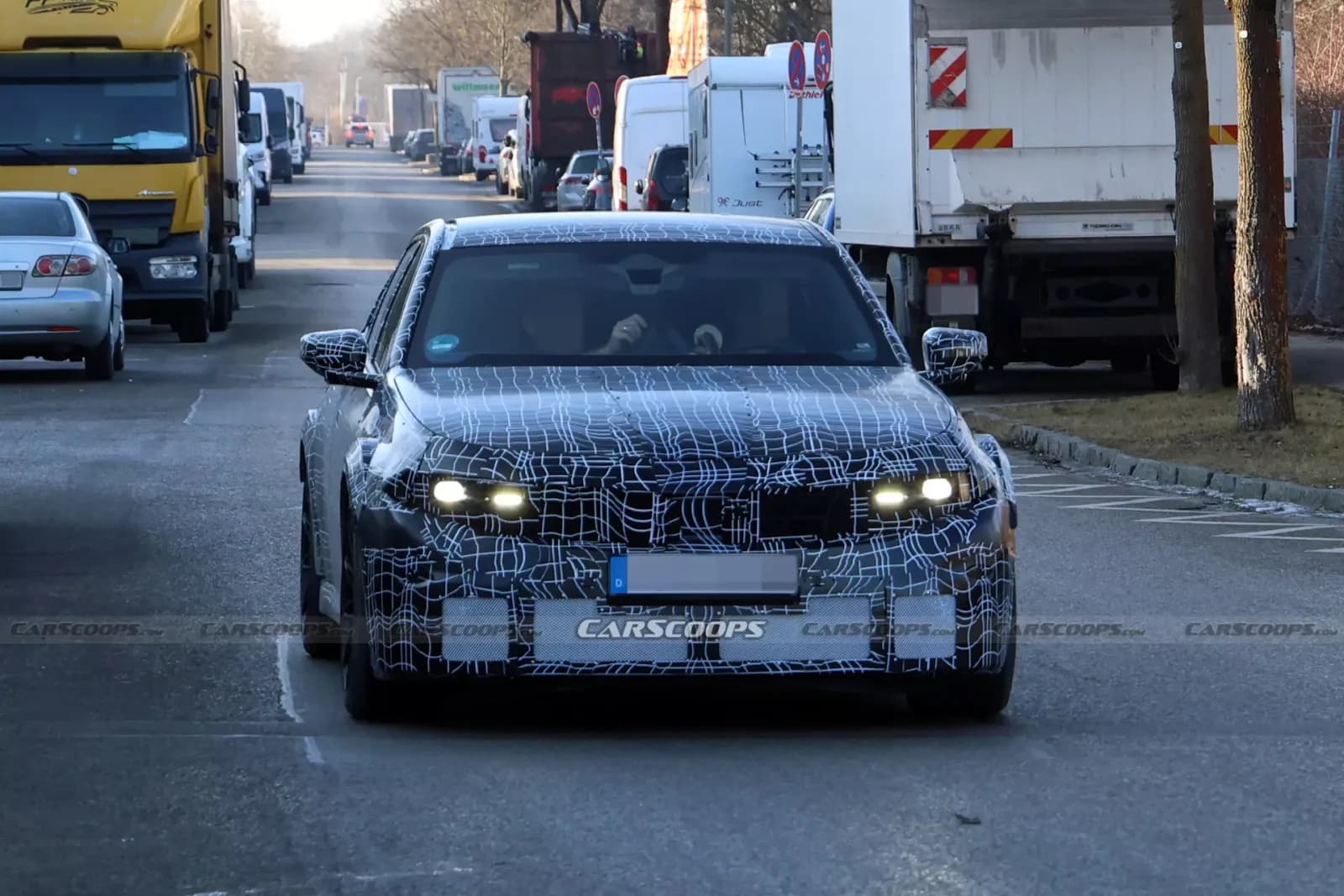 Elektro-M3 mit 1.000 PS und Benzin-M3 mit 552 PS ab sofort zum gleichen Preis