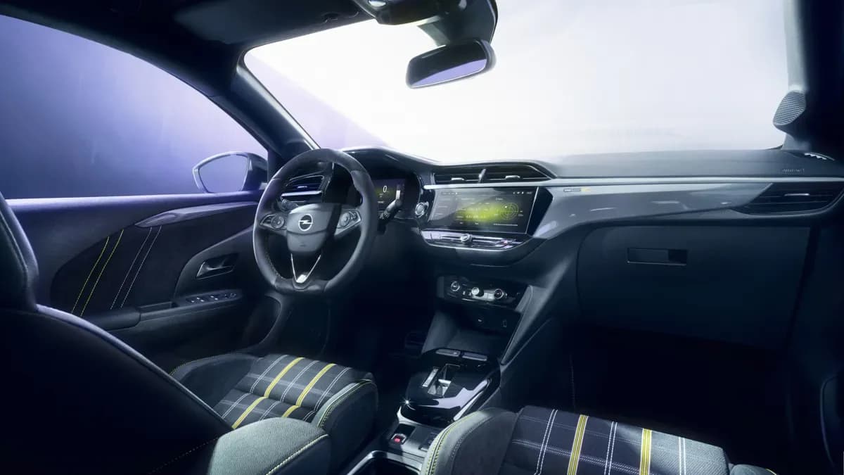 Opel Corsa GSE schlägt Peugeot GTI mit eigenem Peugeot-Motor