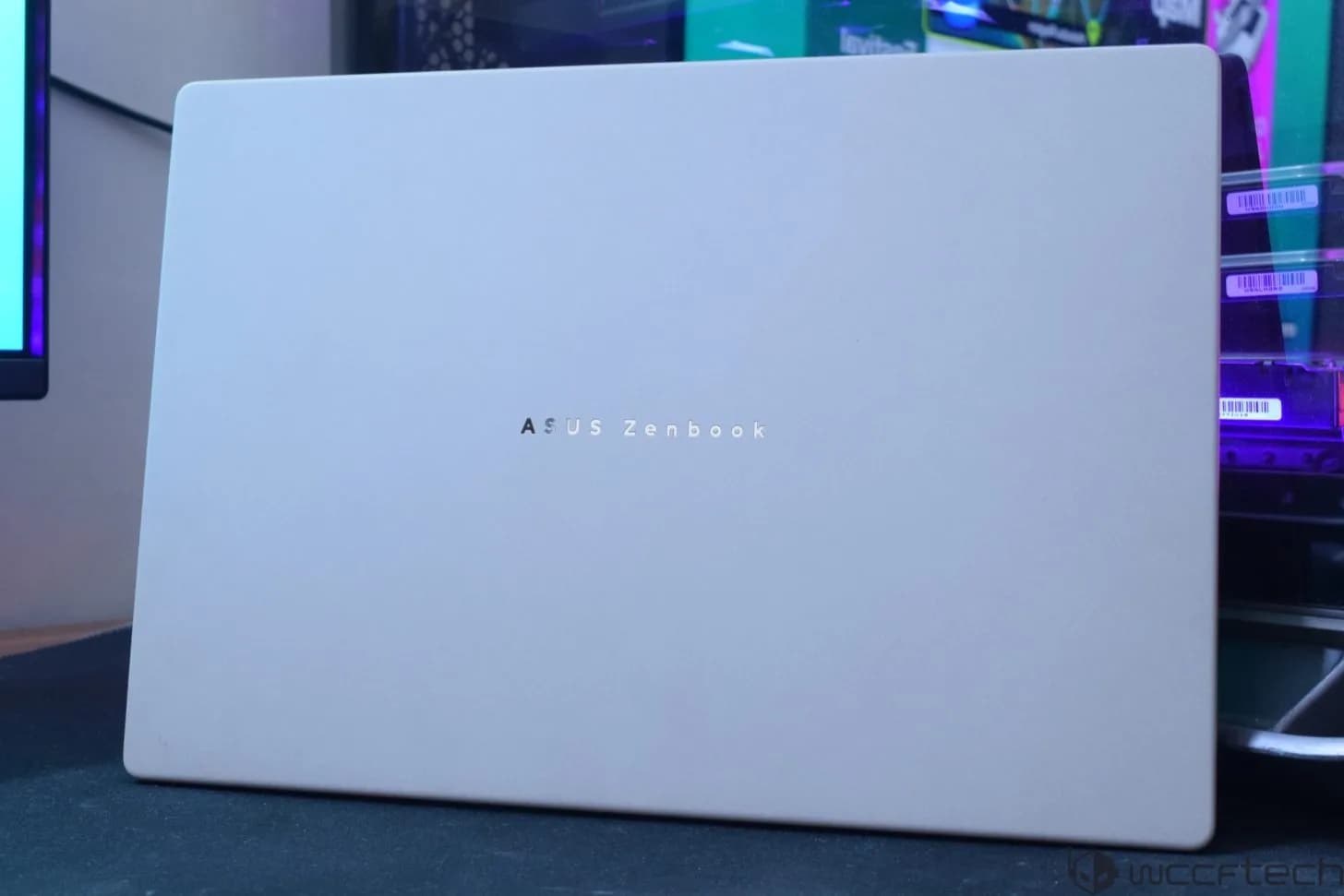 ASUS Zenbook A14 mit Snapdragon X2 Elite: Extrem leicht und mit superschneller CPU