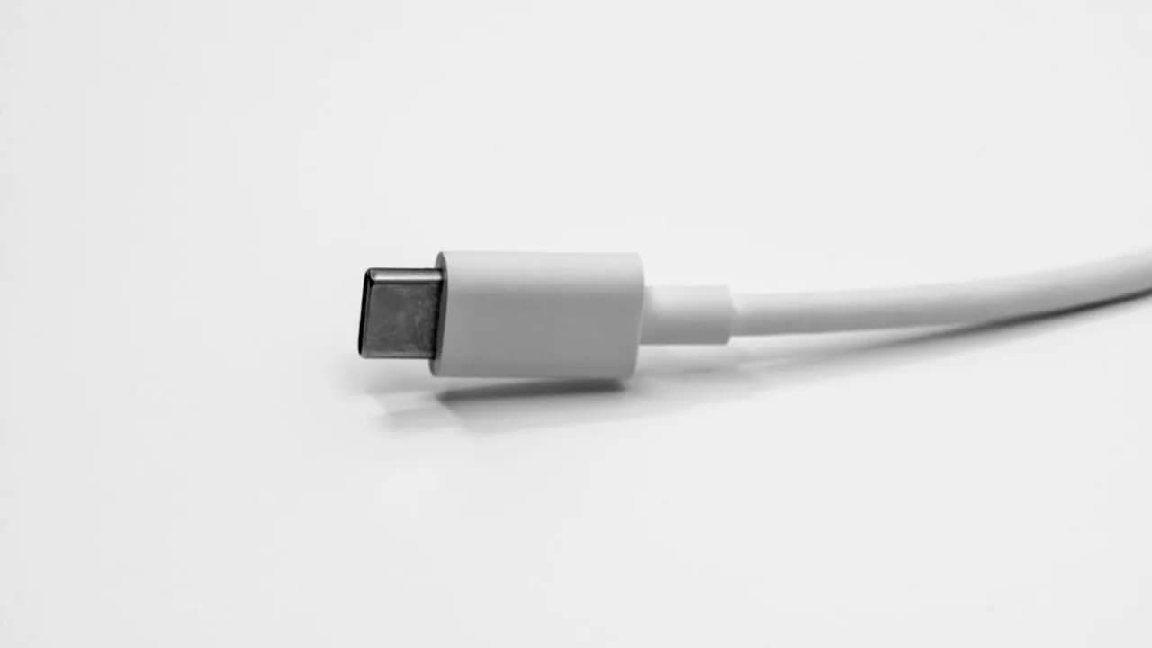 USB4 Version 2.0 und Thunderbolt 5: 80-Gbps-Grenze bei Kupferkabeln