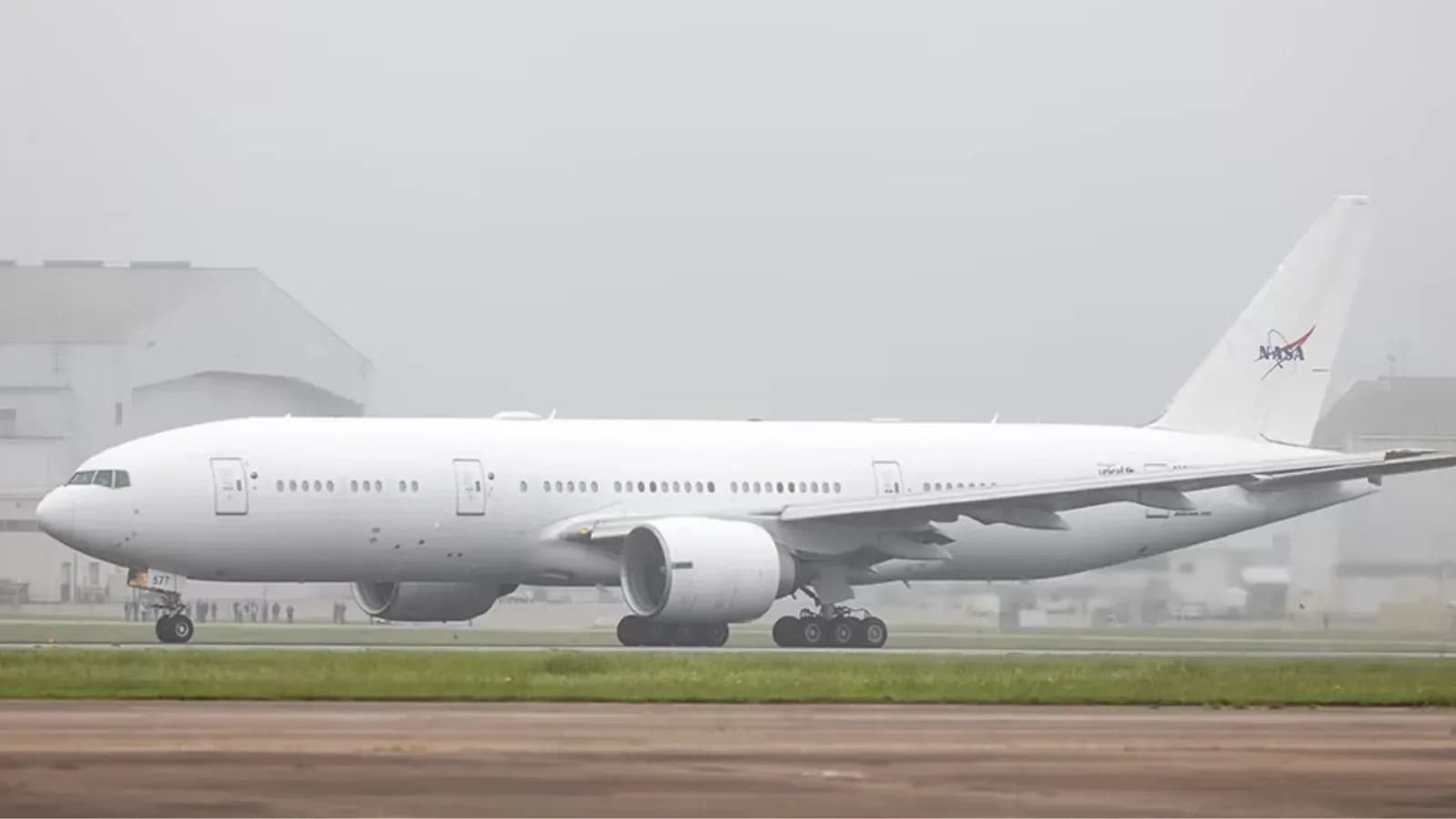 NASA erhält ihr größtes 777 Forschungsflugzeug für Erdwissenschaftsmissionen