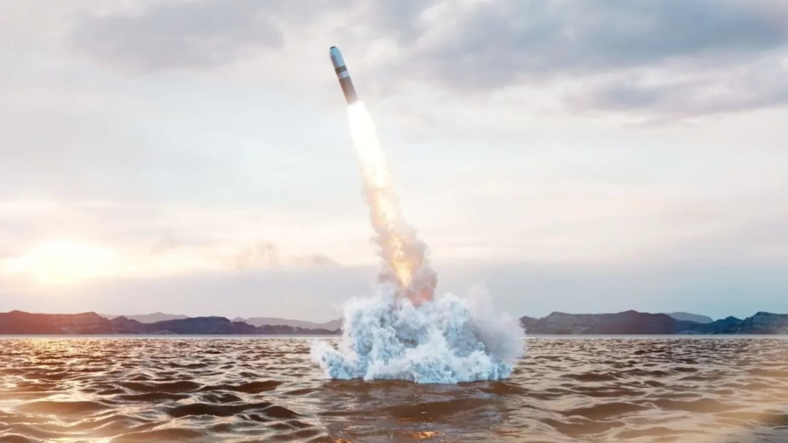 US-Trident II D5 Atomrakete erhält Tracking-Upgrade vom Meer aus