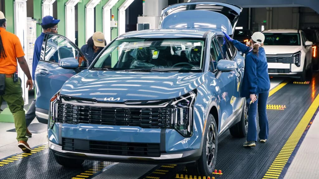 Hyundai baut in Georgia EV-Werk aus, stellt nun Kia-Hybride her
