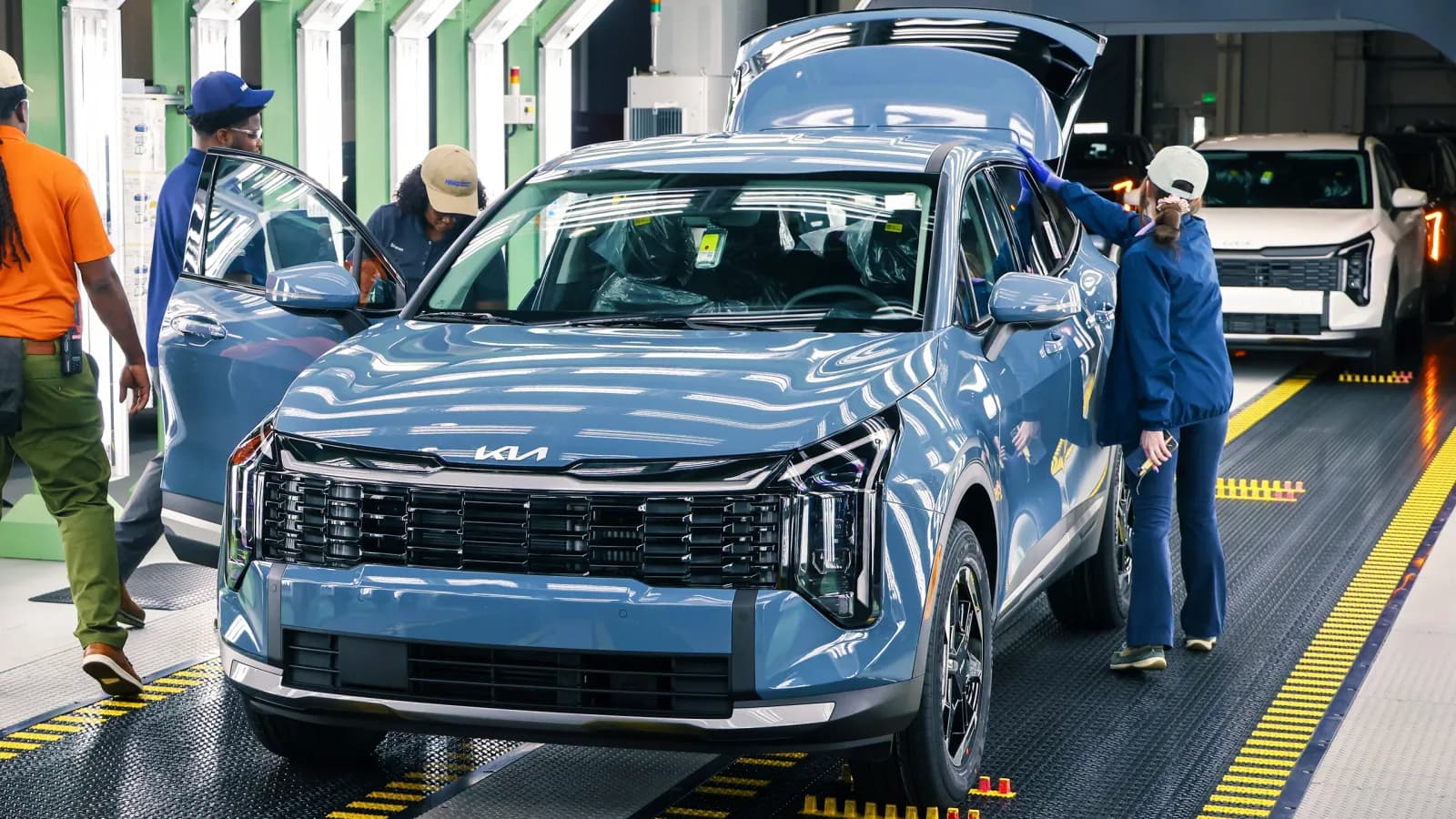 Hyundai baut in Georgia EV-Werk aus, stellt nun Kia-Hybride her