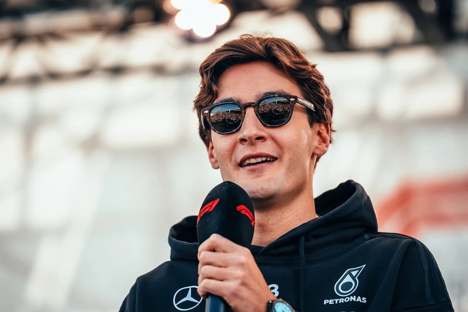 George Russell führt Mutter auf Miami-Hotlap aus, was zu einem potenziellen Reifenplatzer führt
