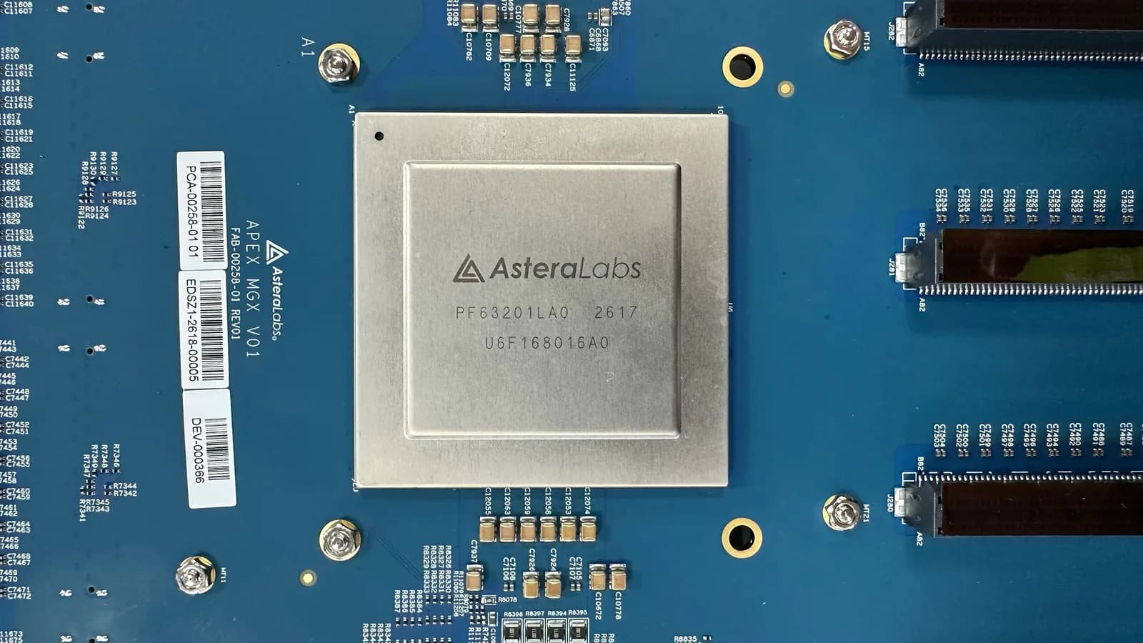Astera Labs präsentiert 320-Port-PCIe-6.0-Switch: Skalierung bis zu 80 Beschleuniger ohne Vendor-Bindung