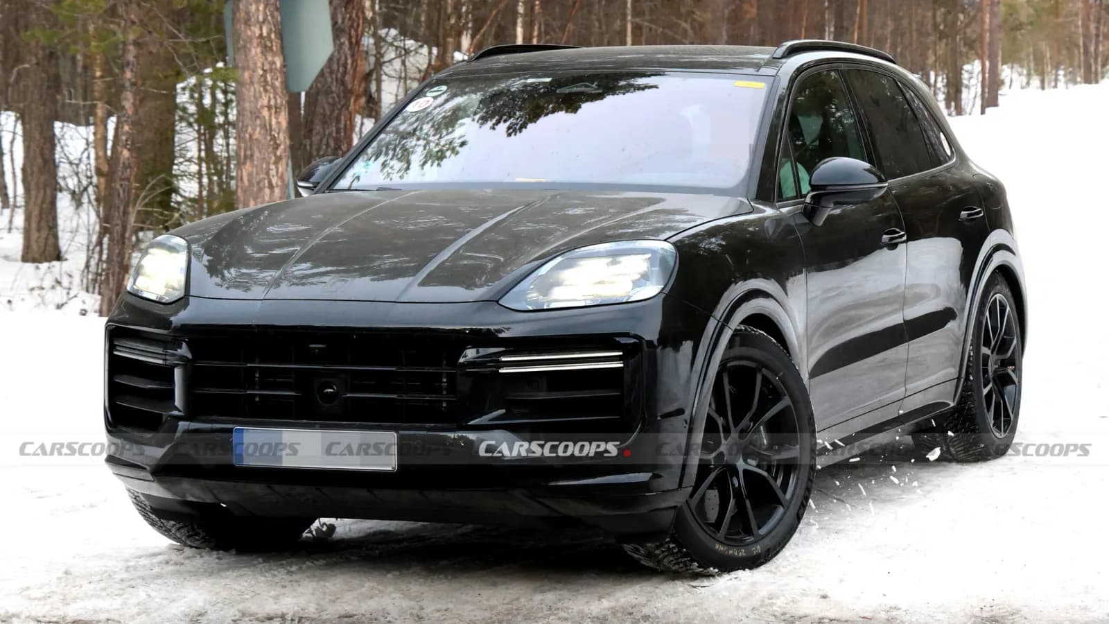 Porsche-Cayenne bleibt trotz Elektro-Modell im Rennen