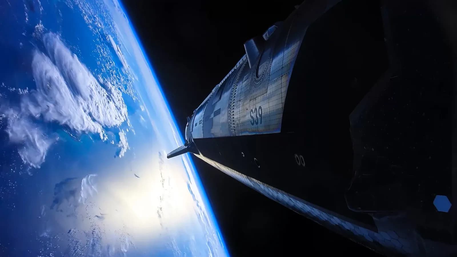 SpaceX testet Starfall-Raumfahrzeug für Fertigung und Frachtrücktransport
