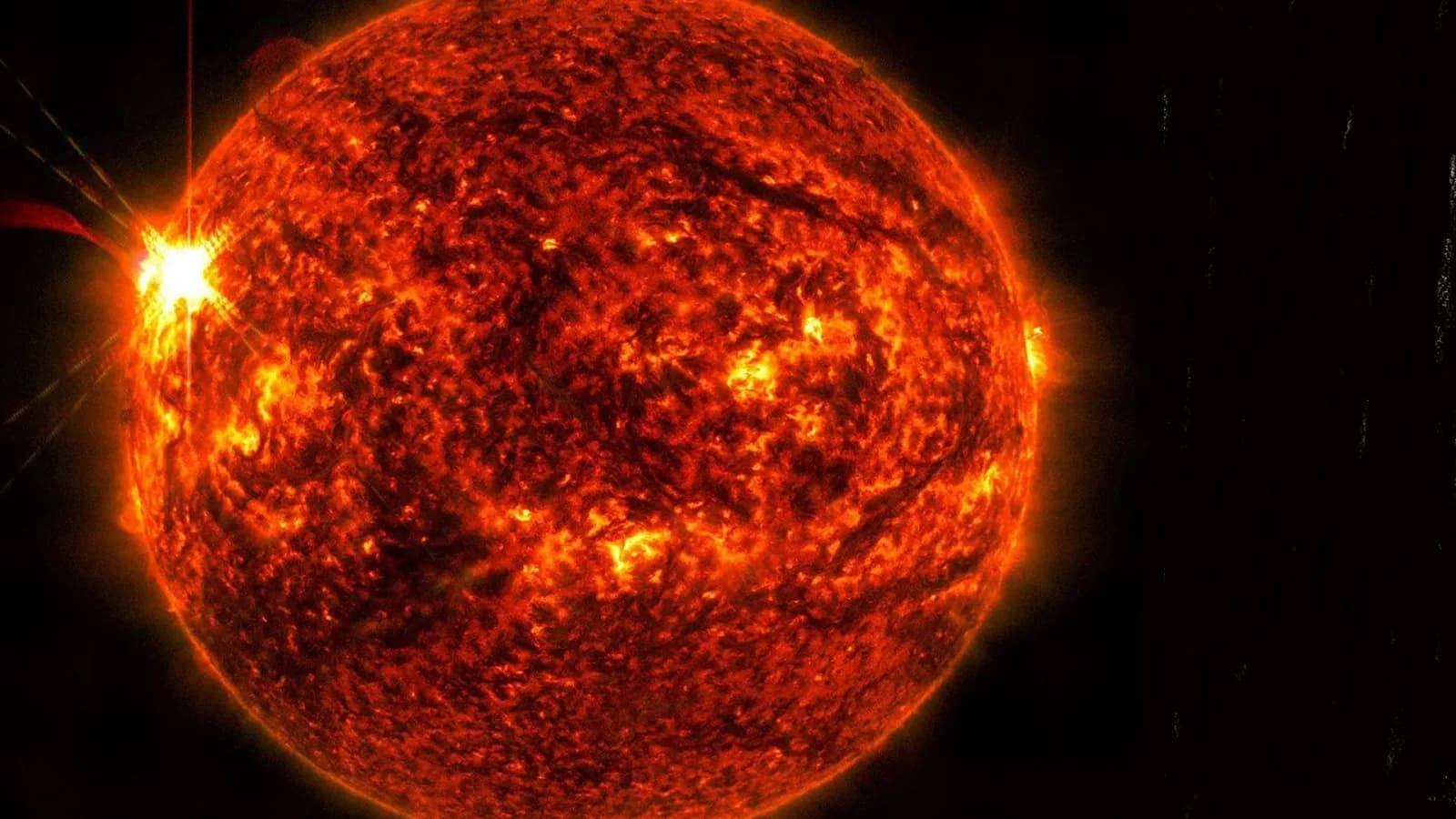 Sonne emittiert innerhalb weniger Stunden zwei X-Klasse-Ausbrüche und stört Funksignale