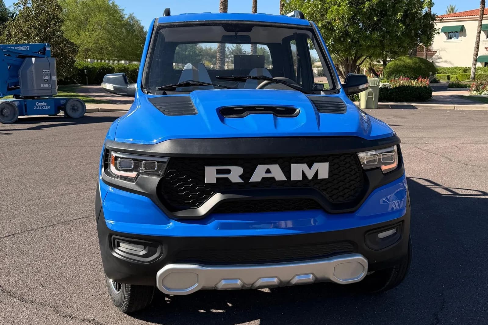 Chinas kleinstes Ram TRX-Tribut kostet weniger als ein Satz Hellcat-Felgen | Carscoops